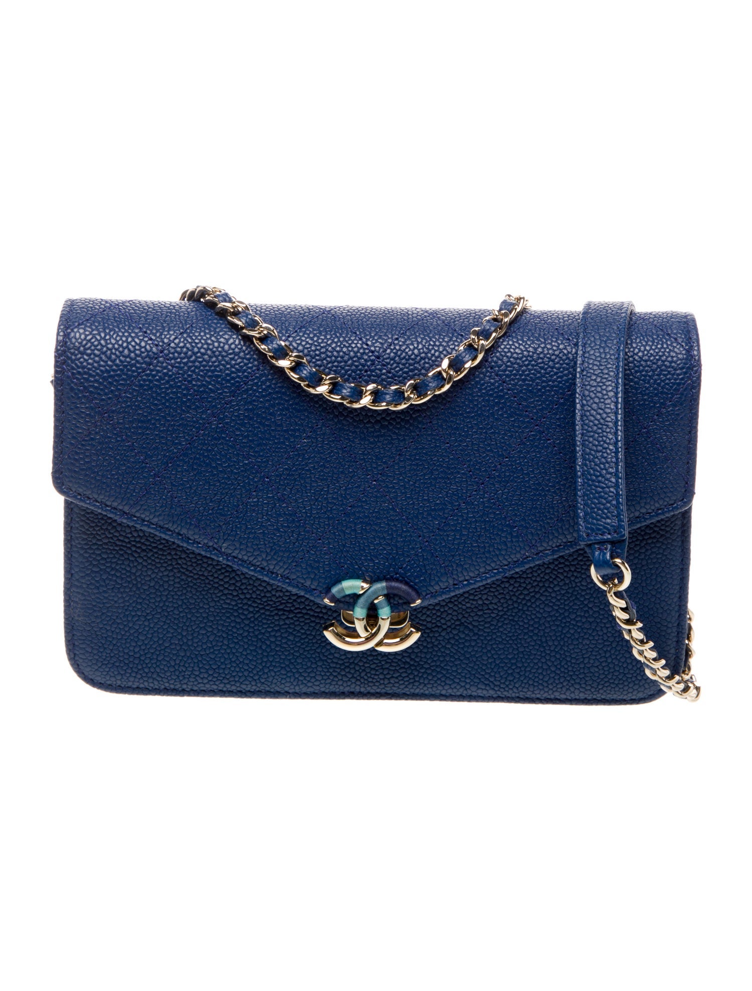 Chanel Thread Around Wallet On Chain