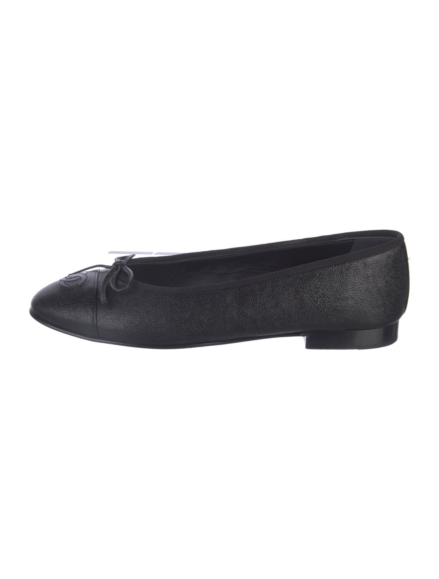 Chanel Interlocking CC Logo Leather Ballet Flats