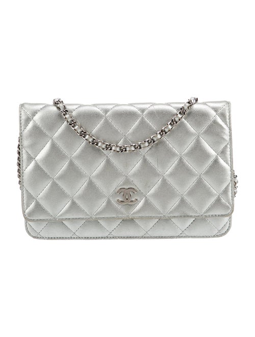 Chanel Classic Wallet On Chain