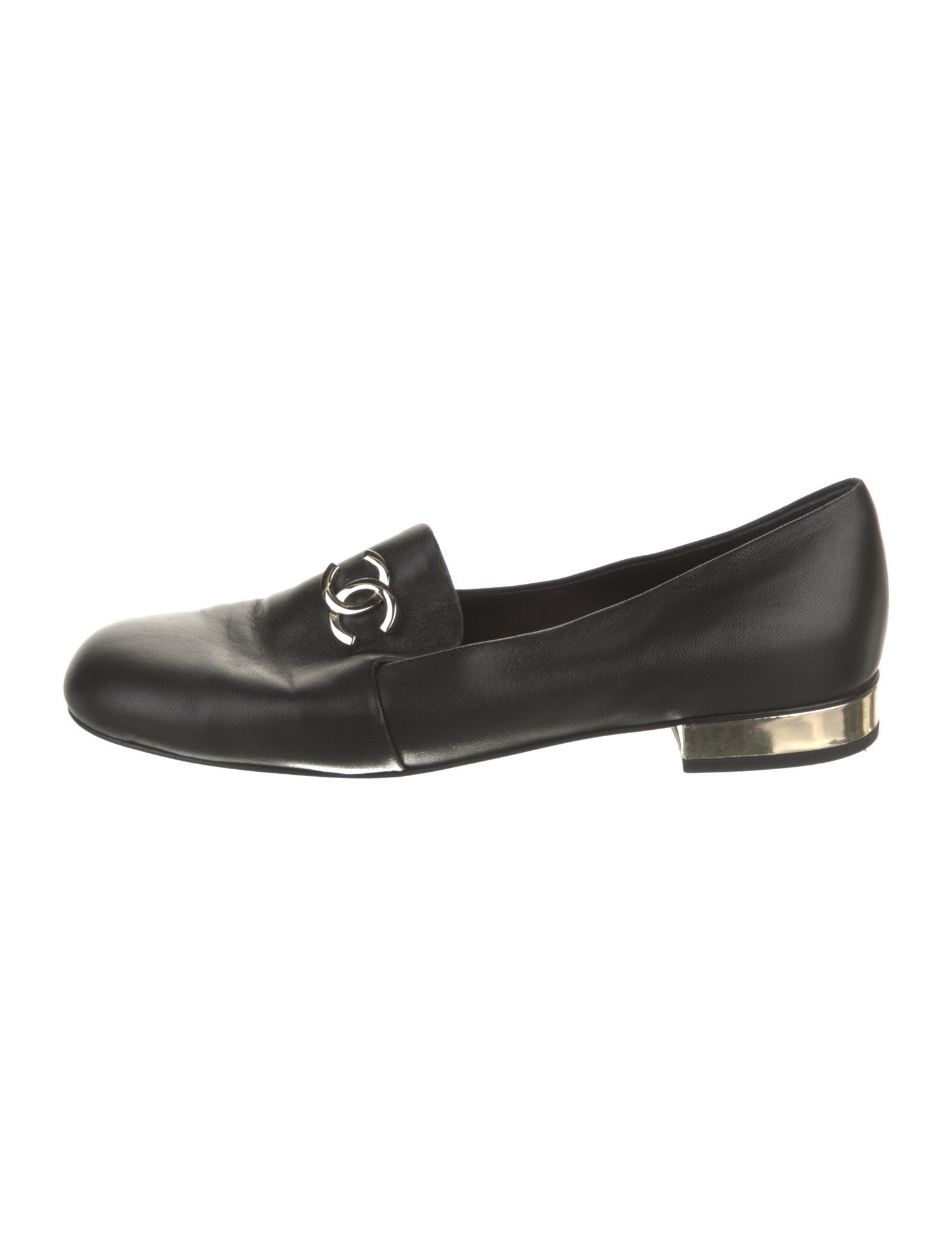 Chanel 2023 Interlocking CC Logo Loafers
