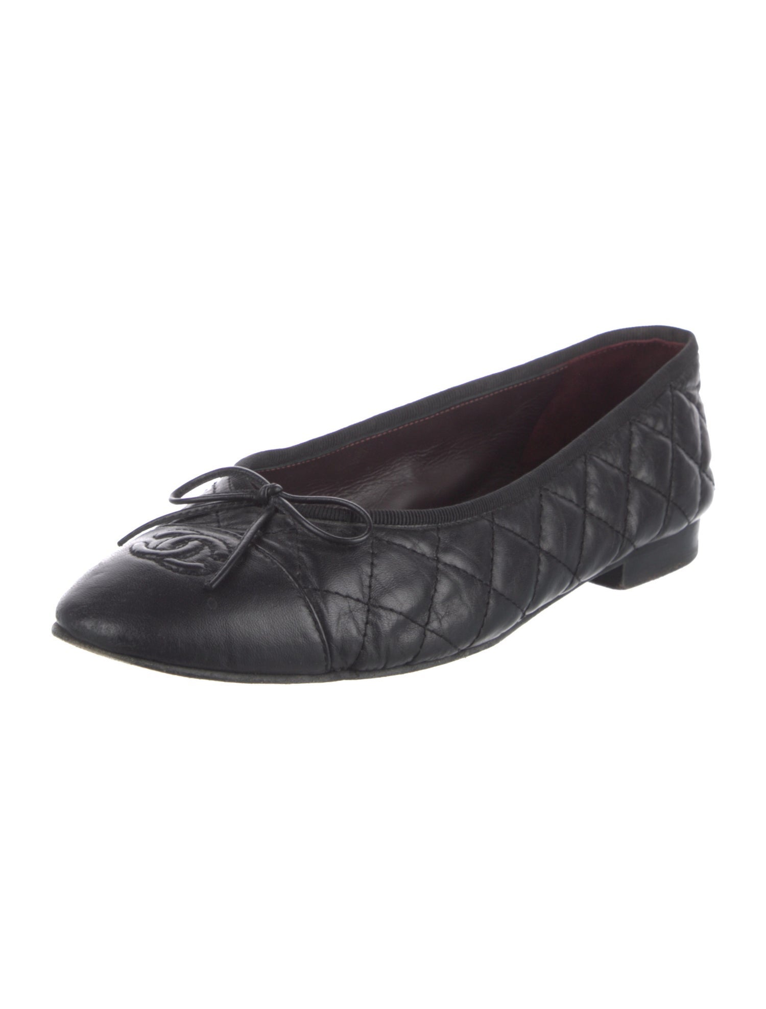 Chanel Interlocking CC Logo Leather Ballet Flats