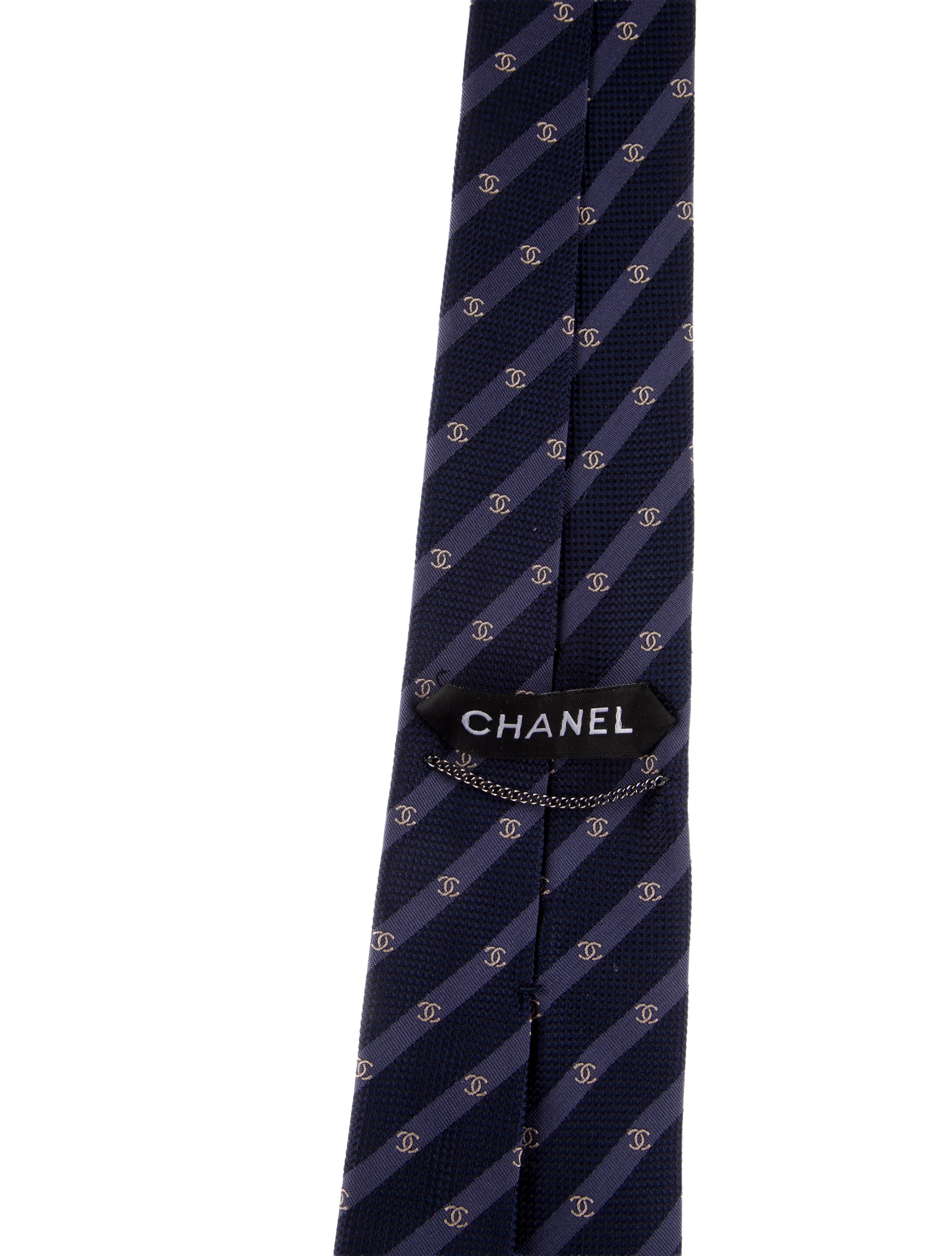 Chanel CC Silk Tie