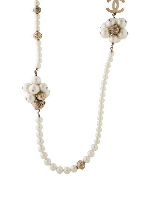 Chanel Faux Pearl & Strass CC Cluster Bead Strand Necklace