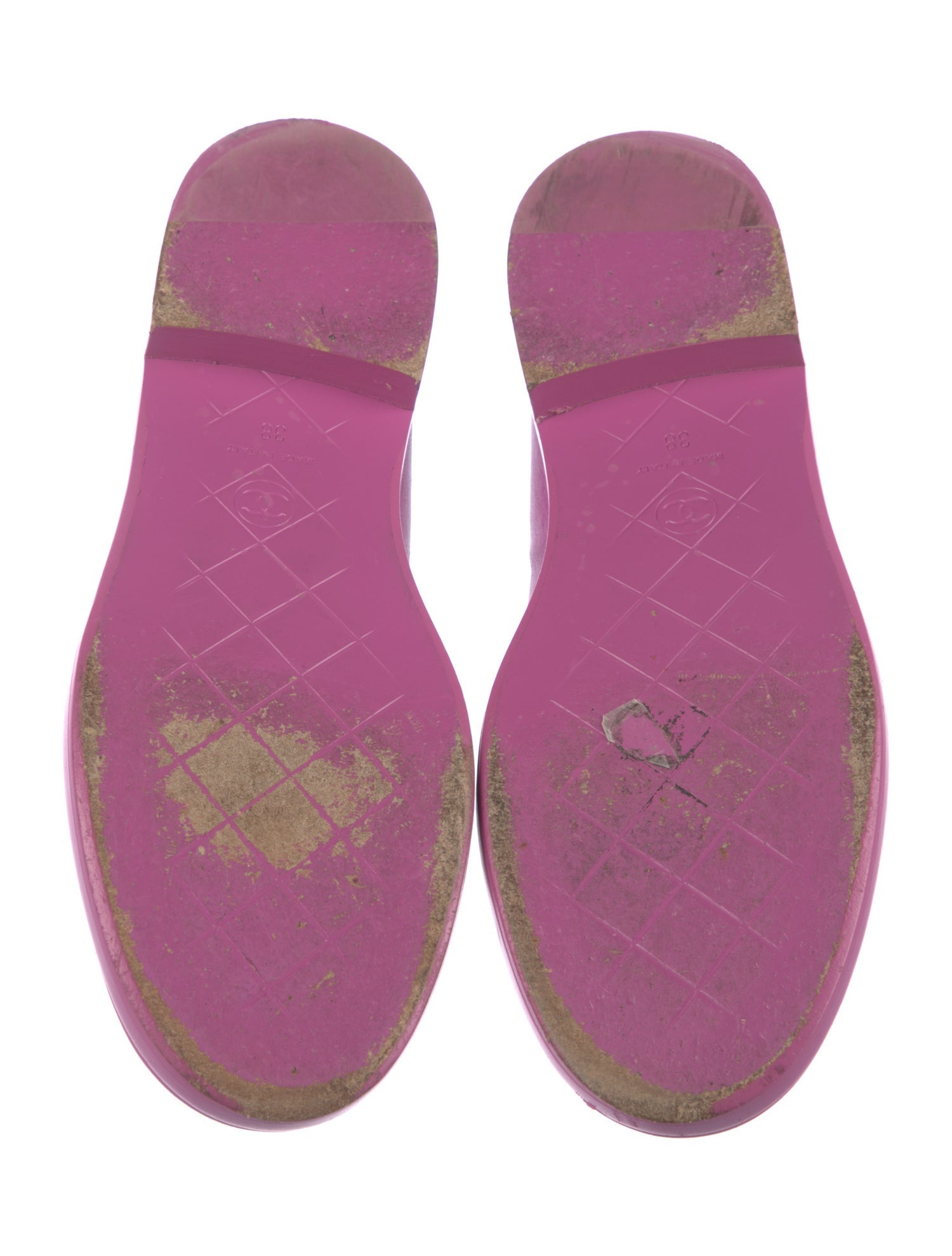 Chanel Interlocking CC Logo Leather Loafers