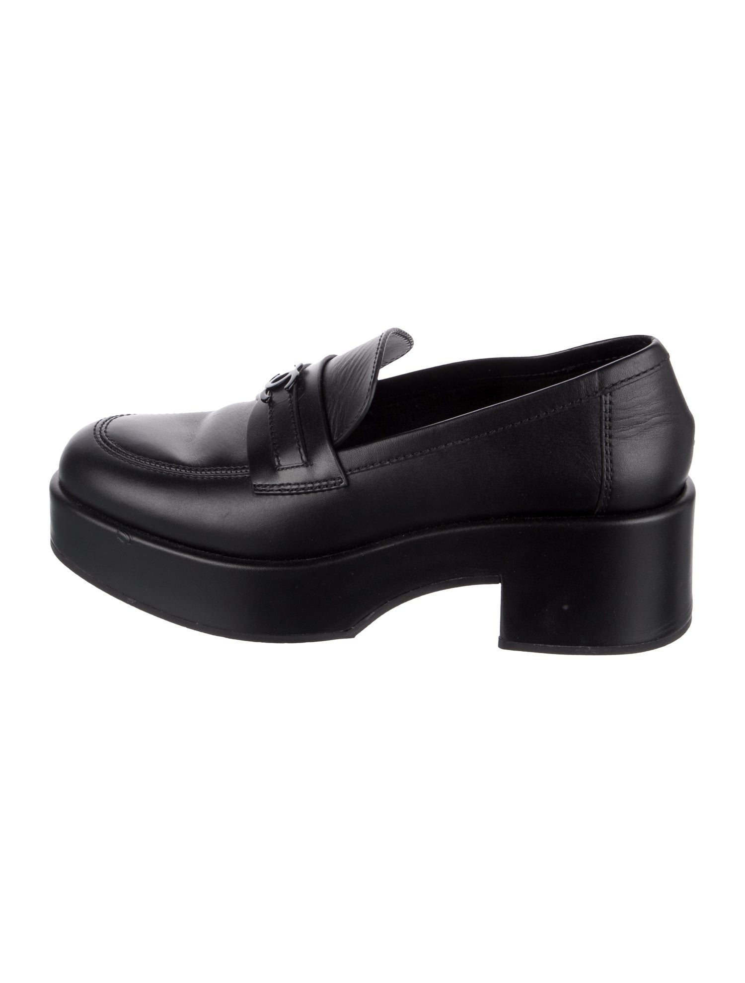 Chanel Interlocking CC Logo Leather Loafers