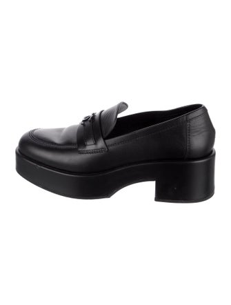 Chanel Interlocking CC Logo Leather Loafers