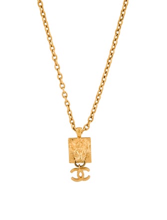 Chanel 2022 CC Lion Head Pendant Necklace