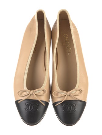 Chanel Interlocking CC Logo Lambskin Ballet Flats