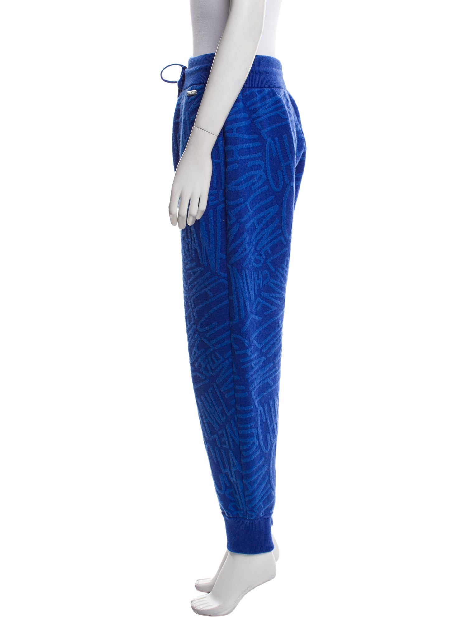 Chanel 2021 Coco Neige Sweatpants