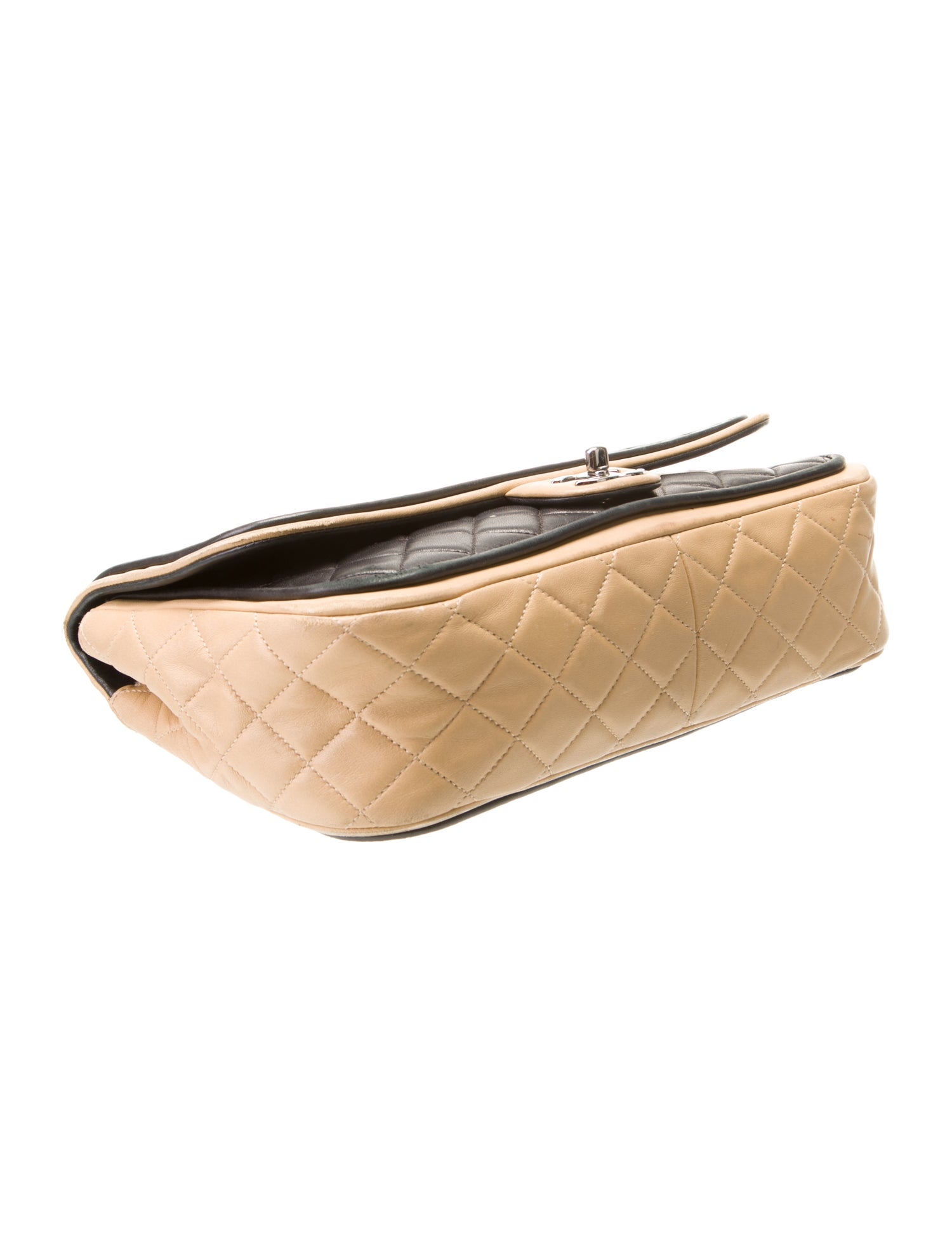 Chanel Jumbo Twist Flap Bag