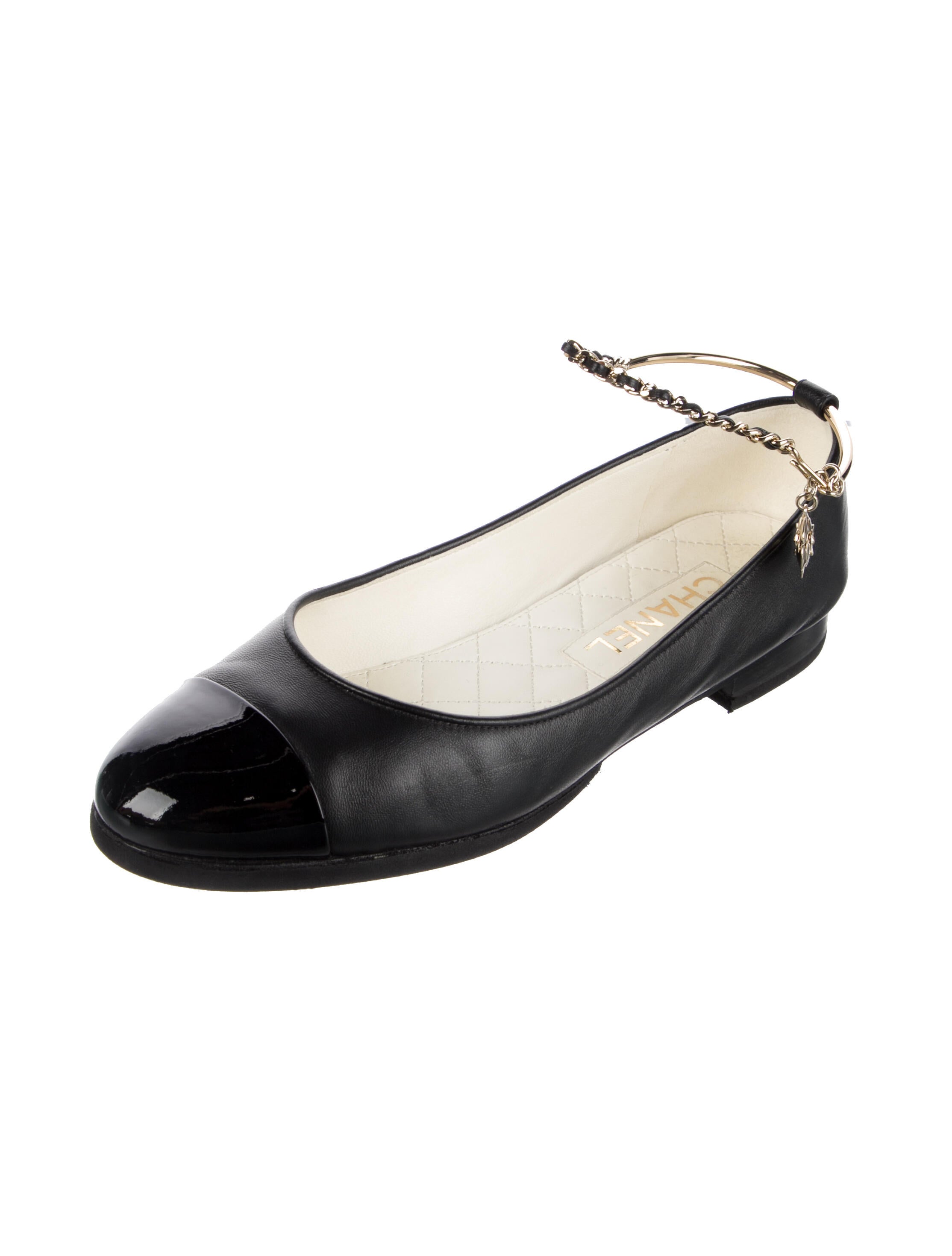 Chanel 2023 Interlocking CC Logo Ballet Flats