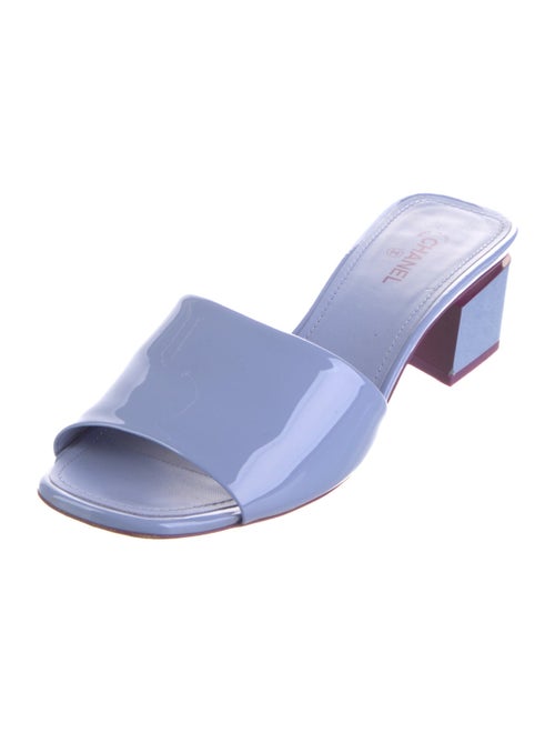 Chanel 2022 Interlocking CC Logo Slides