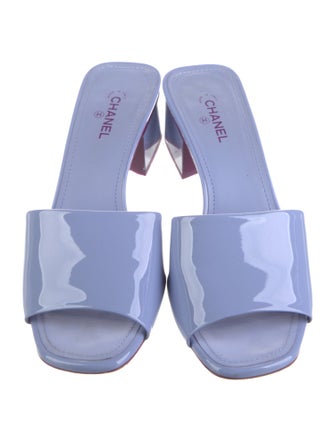 Chanel 2022 Interlocking CC Logo Slides