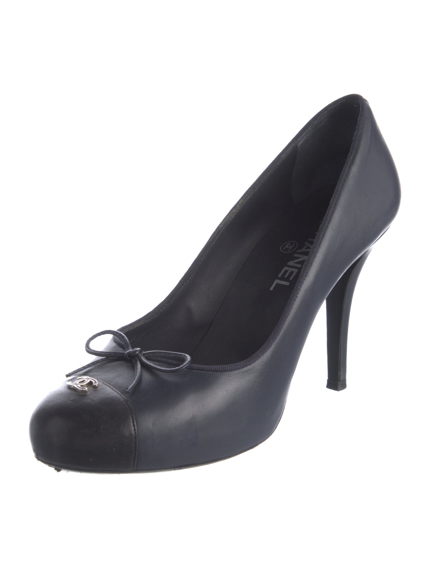 Chanel 2013 Interlocking CC Logo Pumps