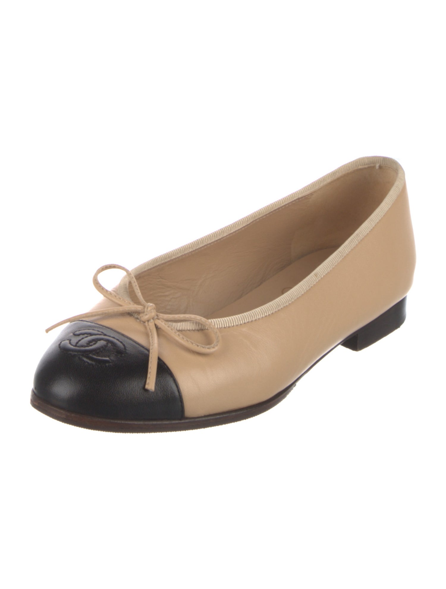 Chanel Interlocking CC Logo Lambskin Ballet Flats