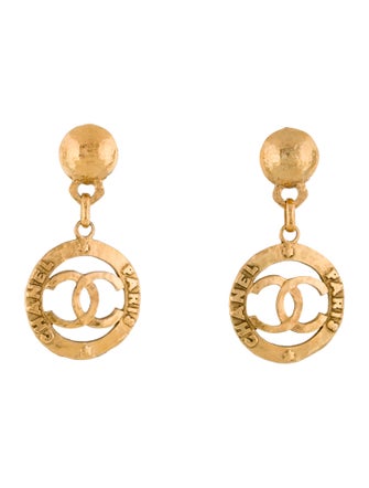 Chanel Vintage CC Drop Clip-On Earrings
