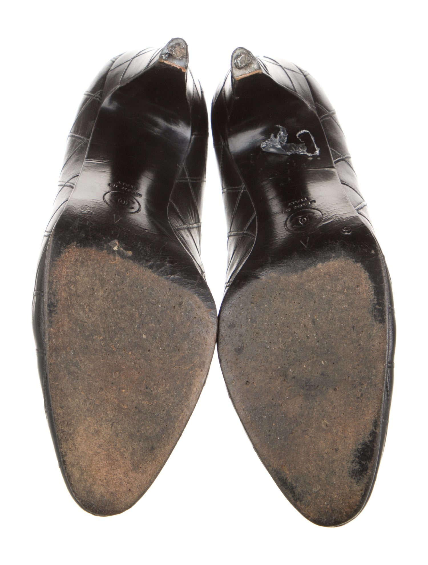 Chanel Vintage Quilted Pattern Pumps