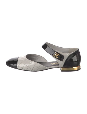 Chanel 2022 Interlocking CC Logo Mary Jane Flats
