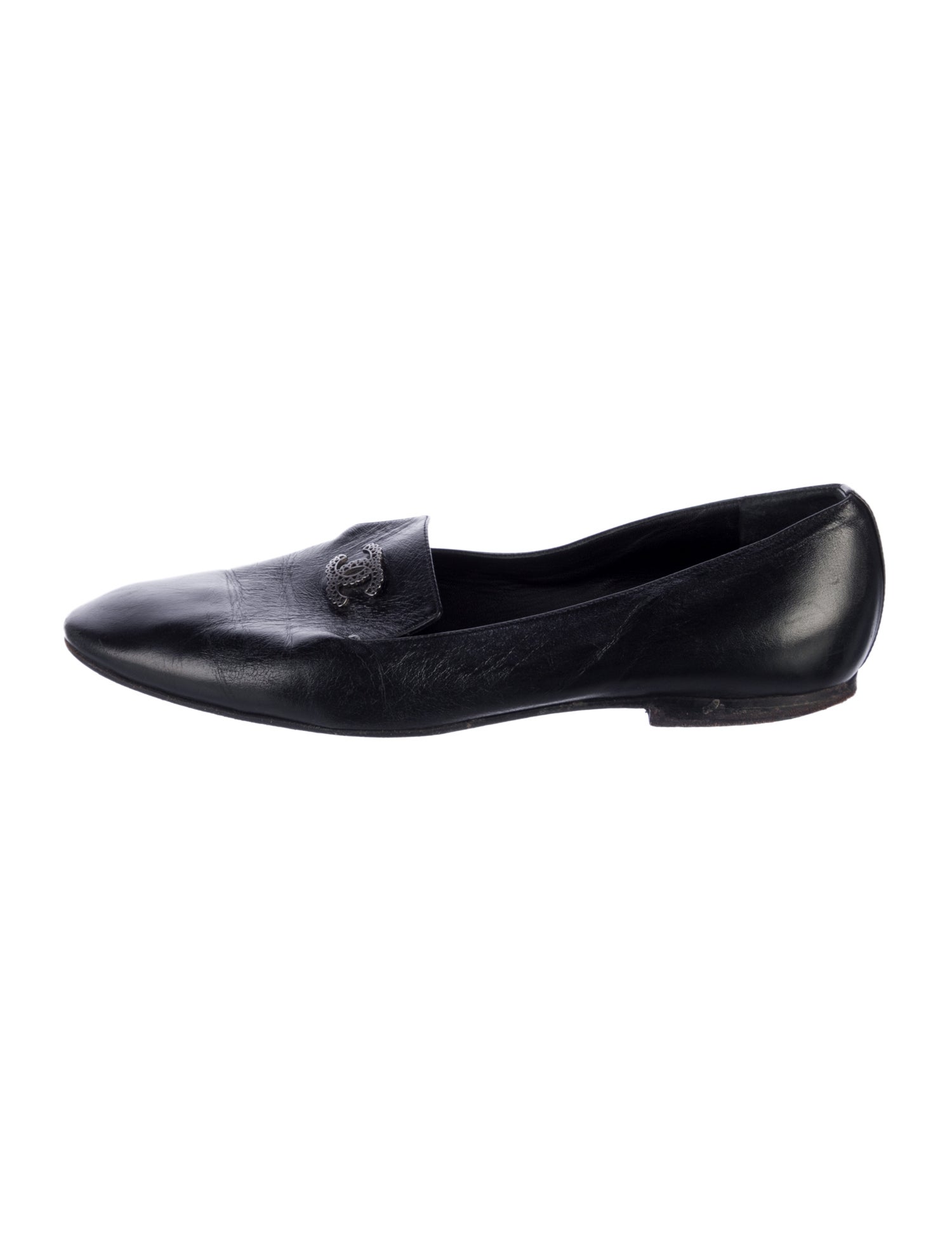 Chanel Interlocking CC Logo Leather Loafers