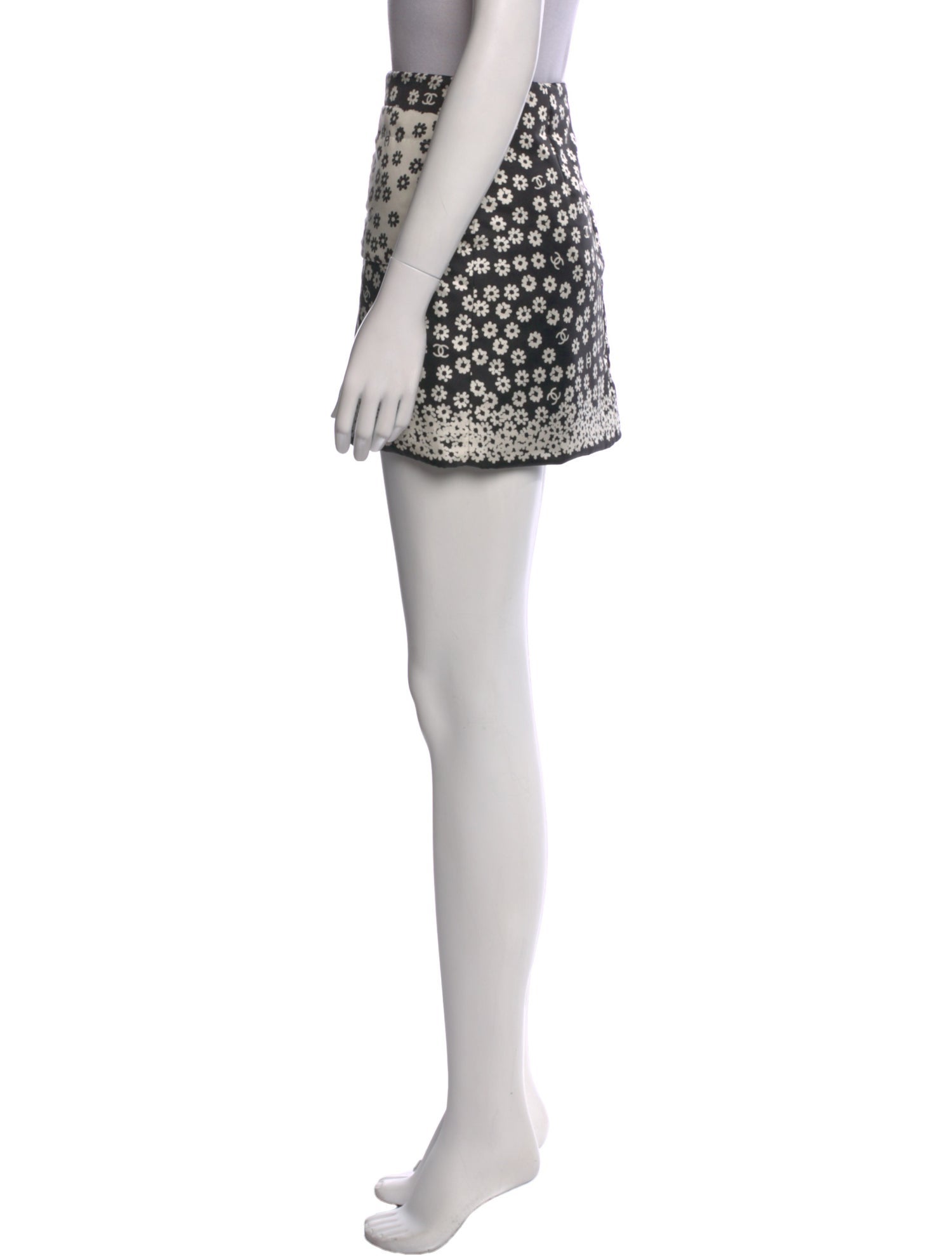 Chanel 2022 Mini Skirt w/ Tags