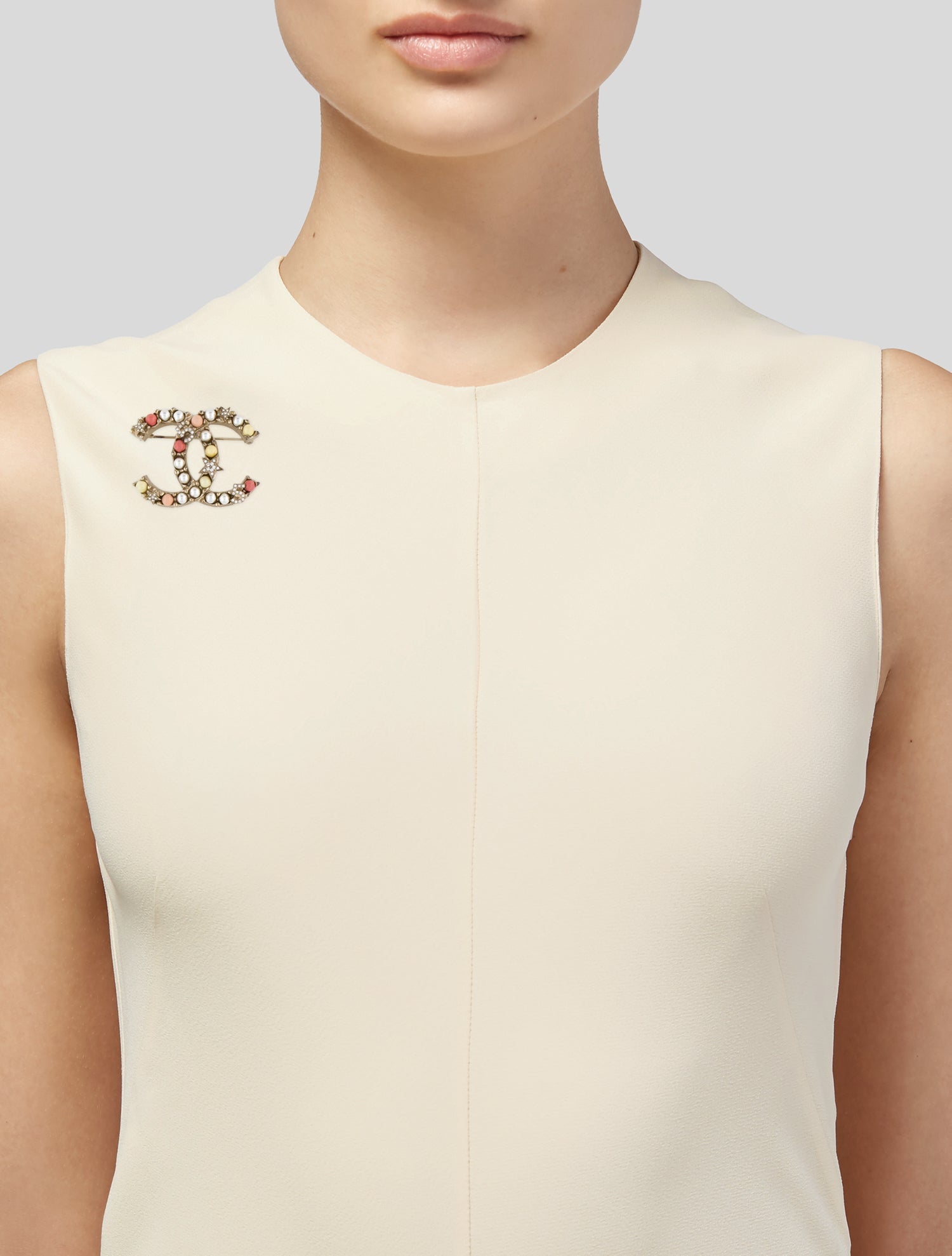 Chanel 2022 Strass, Resin & Faux Pearl CC Brooch