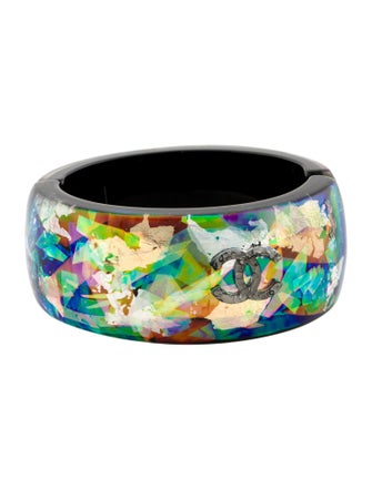 Chanel Foil & Resin CC Bangle