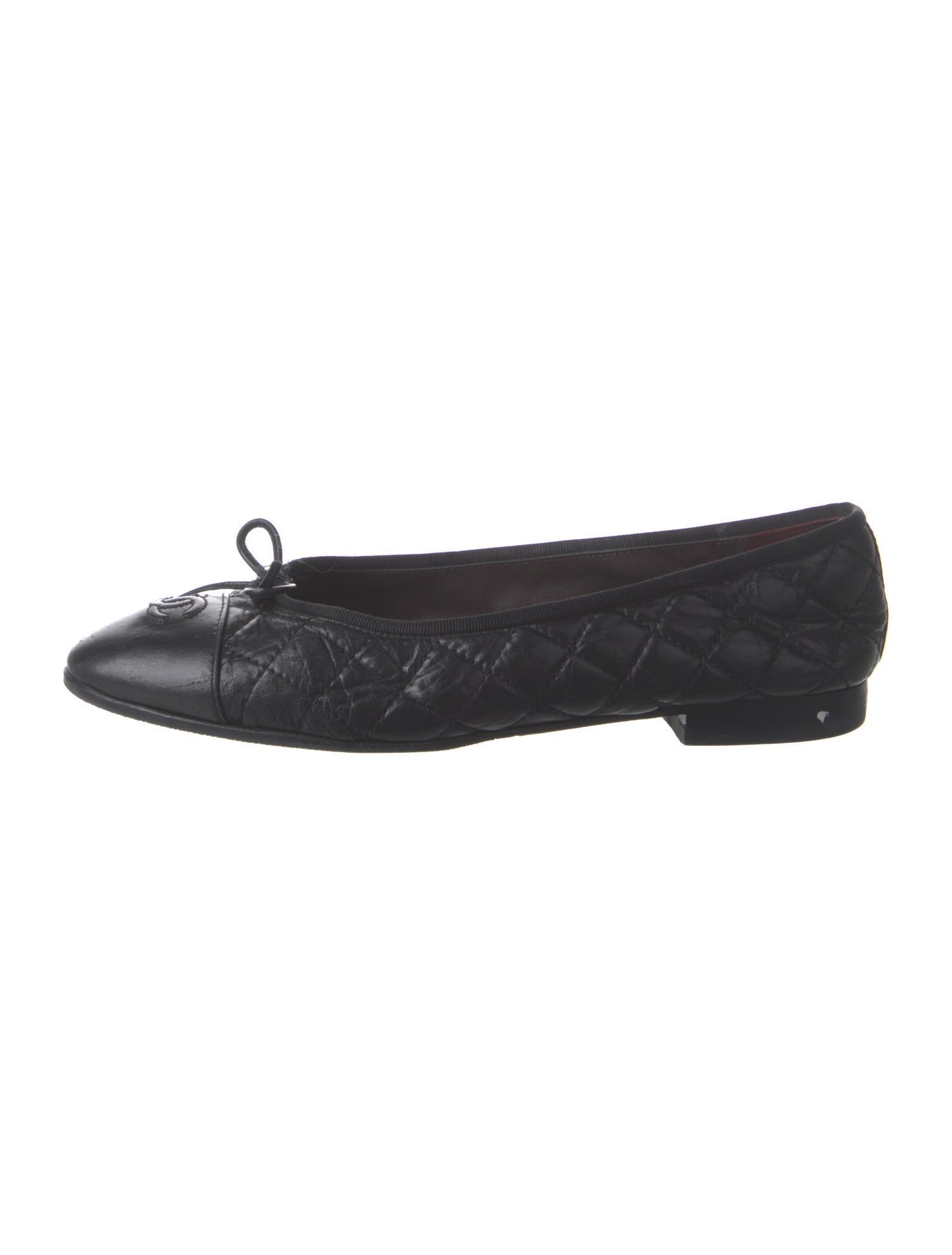 Chanel Interlocking CC Logo Leather Flats