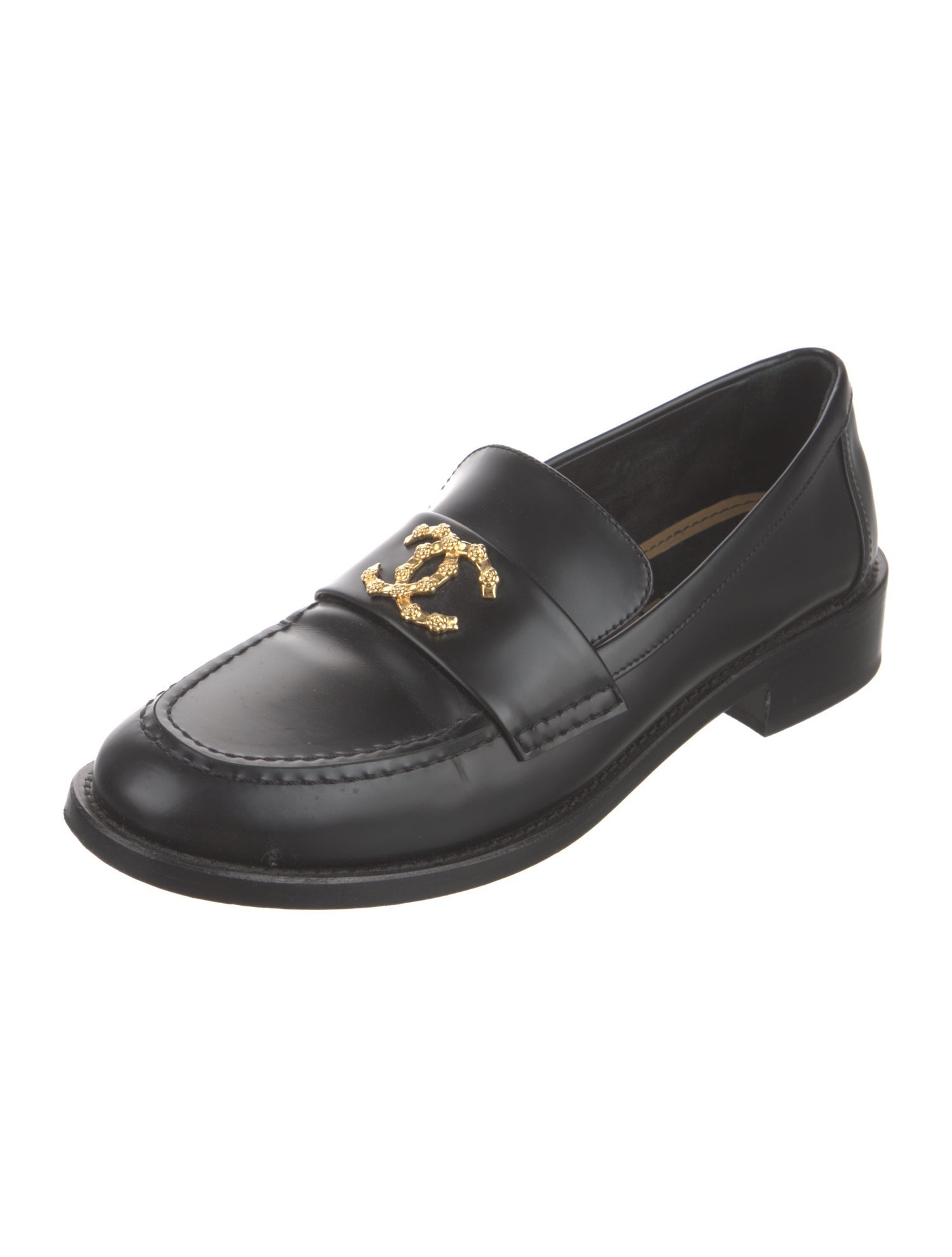 Chanel 2024 Interlocking CC Logo Loafers