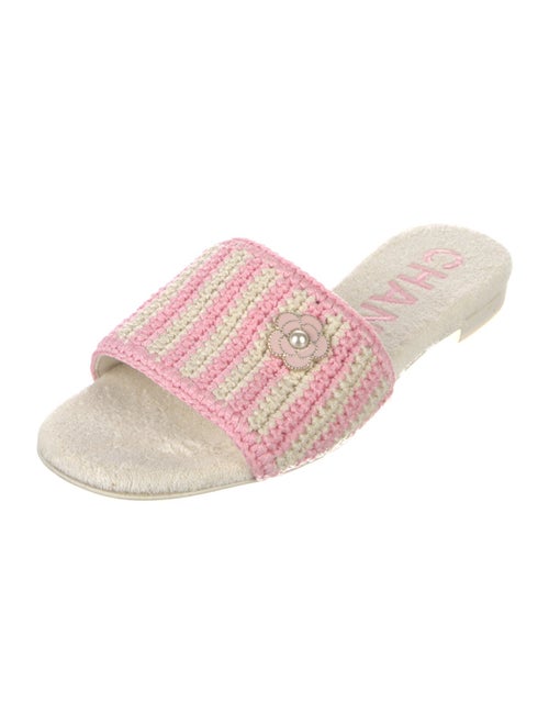 Chanel 2024 Interlocking CC Logo Slides