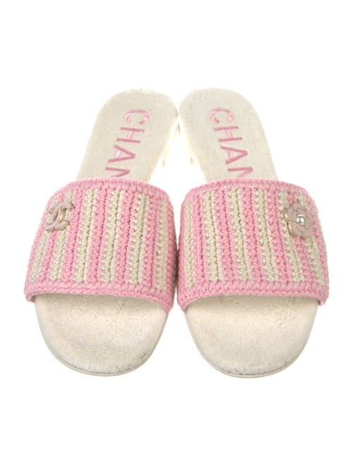 Chanel 2024 Interlocking CC Logo Slides