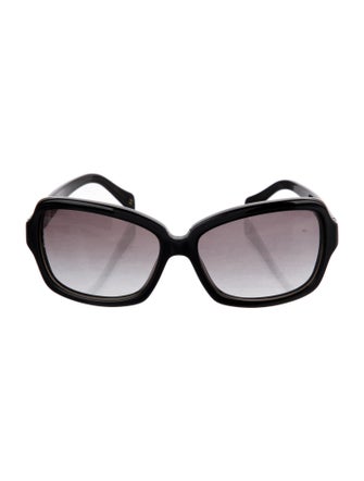 Chanel Interlocking CC Logo Oversize Sunglasses