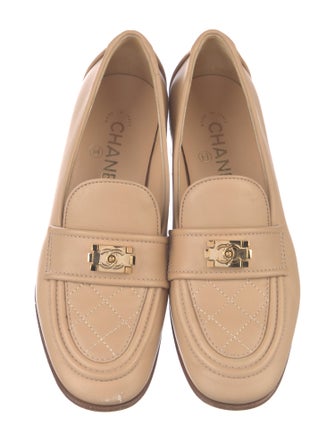 Chanel Interlocking CC Logo Leather Loafers
