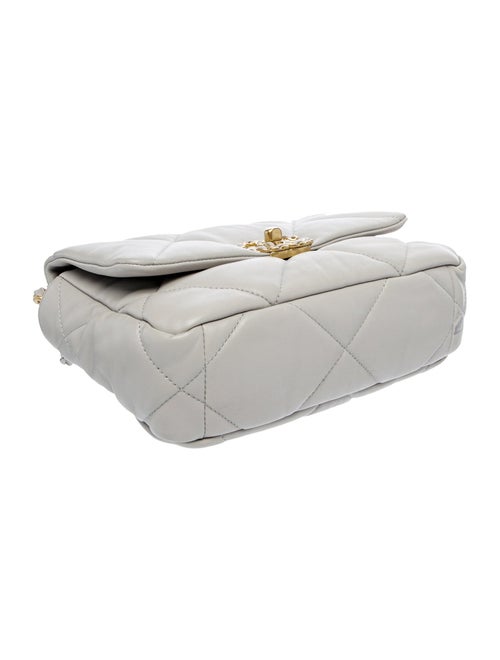 Chanel Medium 19 Flap Bag