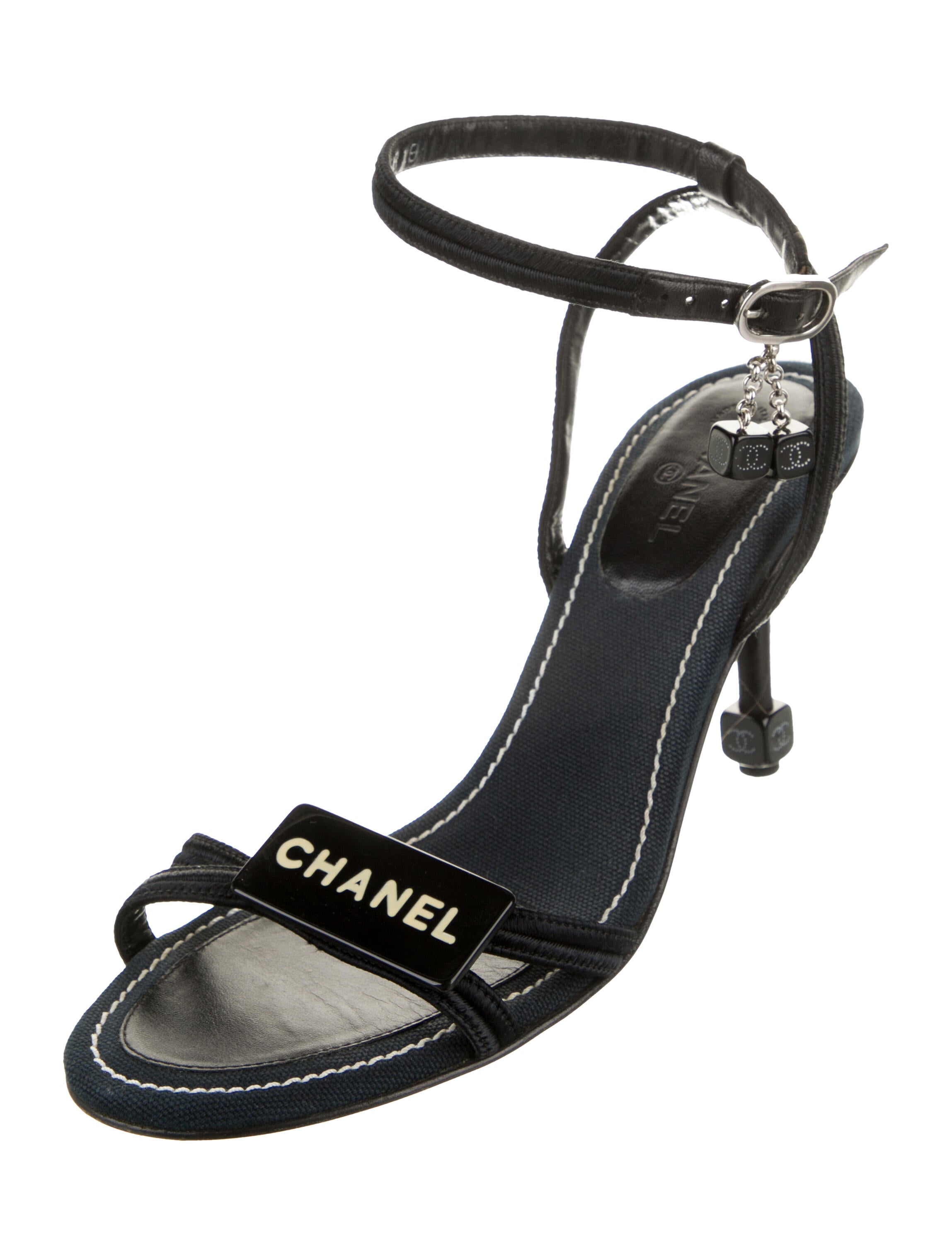 Chanel Vintage 2005 Sandals