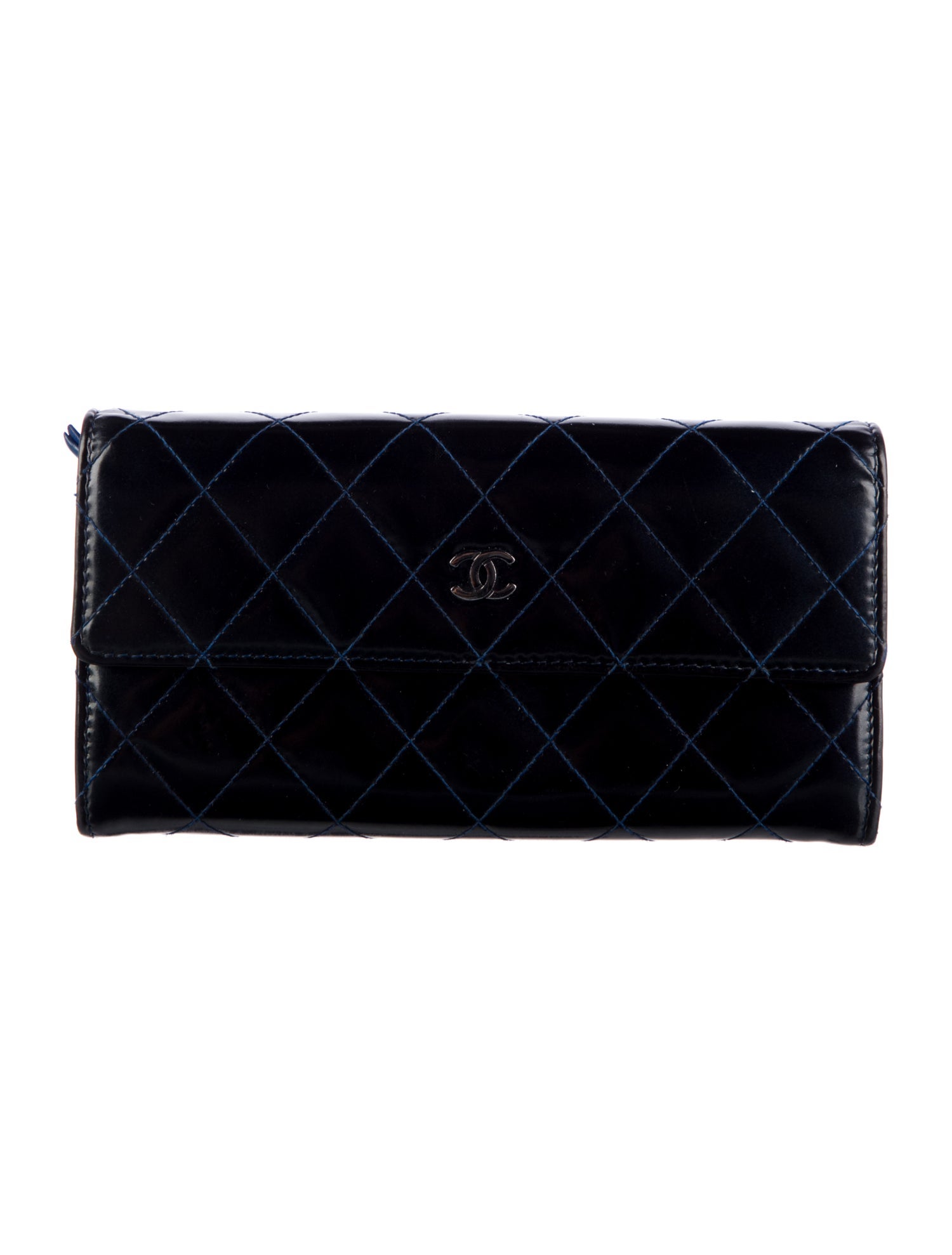 Chanel Interlocking CC Logo Patent Leather Continental Wallet