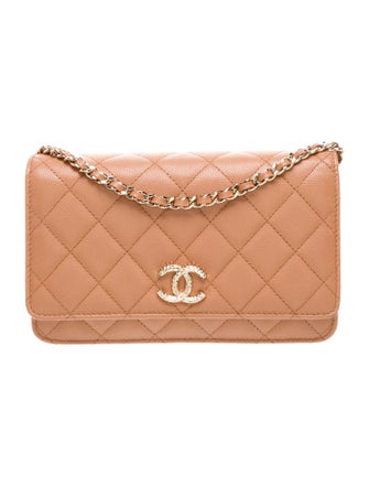 Chanel Quilted CC Wallet On Chain