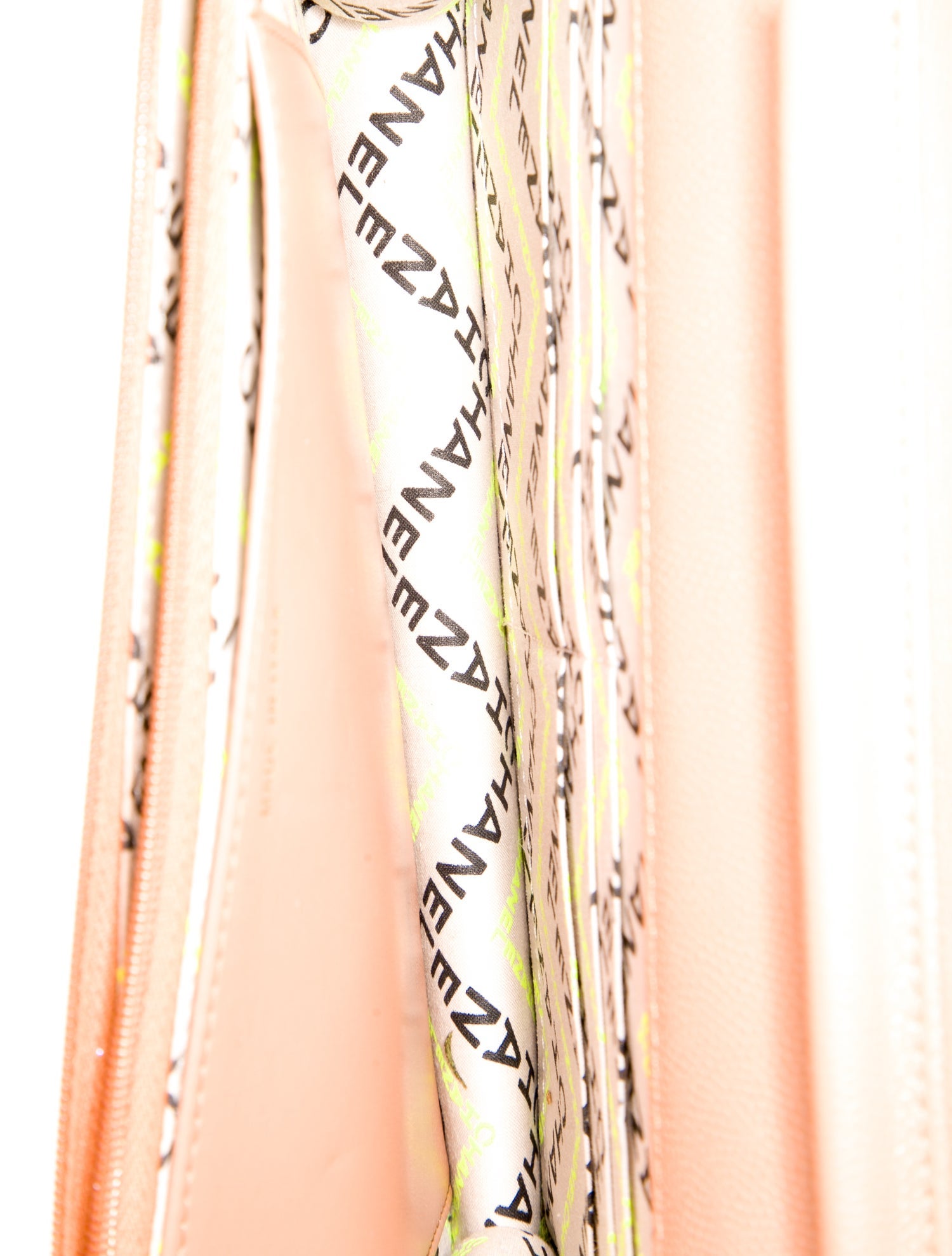 Chanel Quilted CC Wallet On Chain