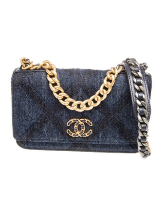 Chanel 2023 Denim 19 Wallet On Chain