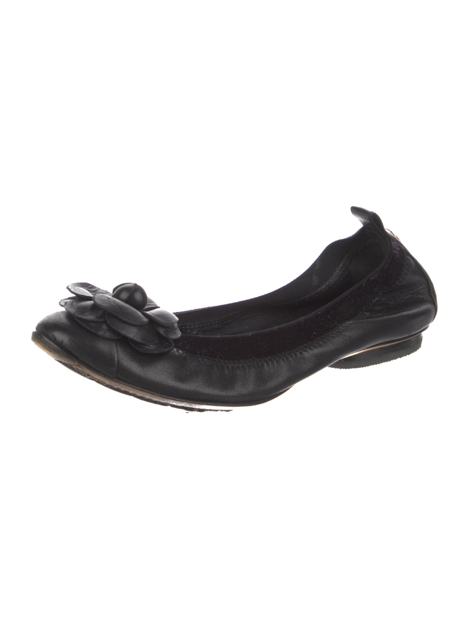 Chanel Interlocking CC Logo Leather Ballet Flats