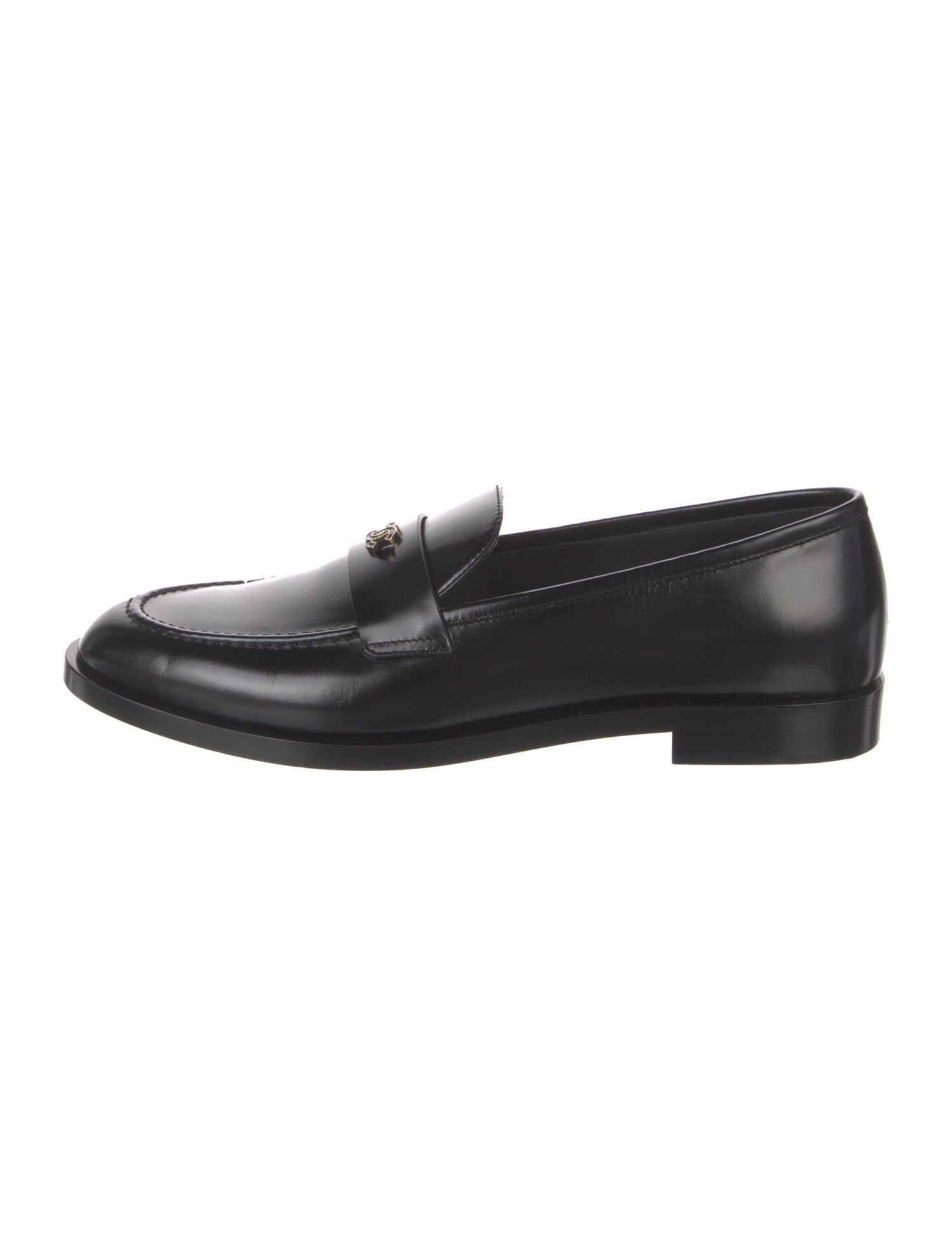 Chanel 2024 Interlocking CC Logo Loafers