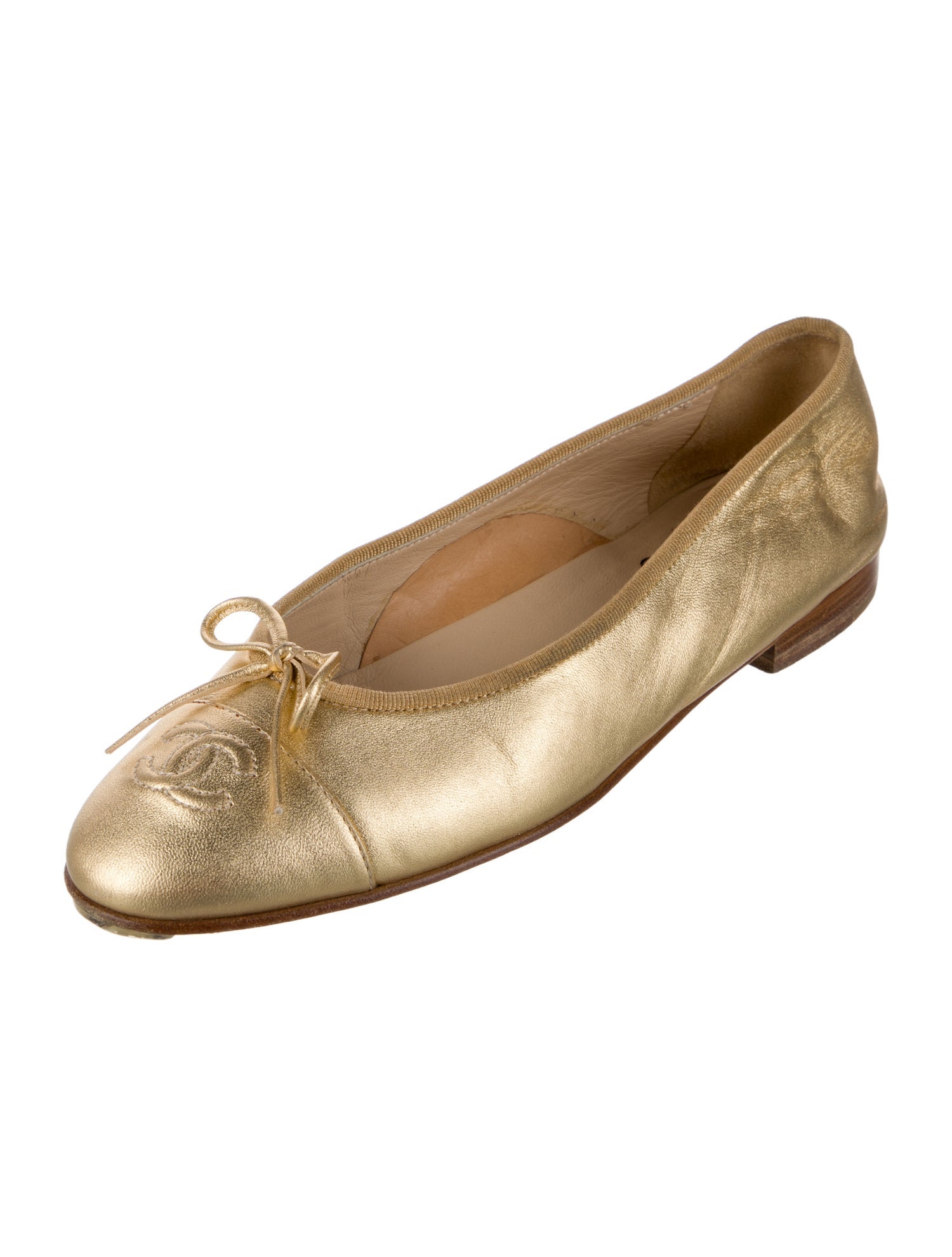 Chanel Interlocking CC Logo Leather Ballet Flats