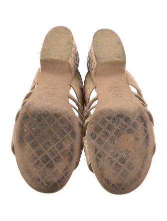 Chanel 2020 Interlocking CC Logo Slides