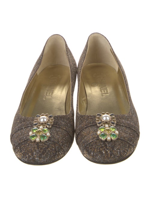 Chanel Interlocking CC Logo Crystal Embellishments Pumps