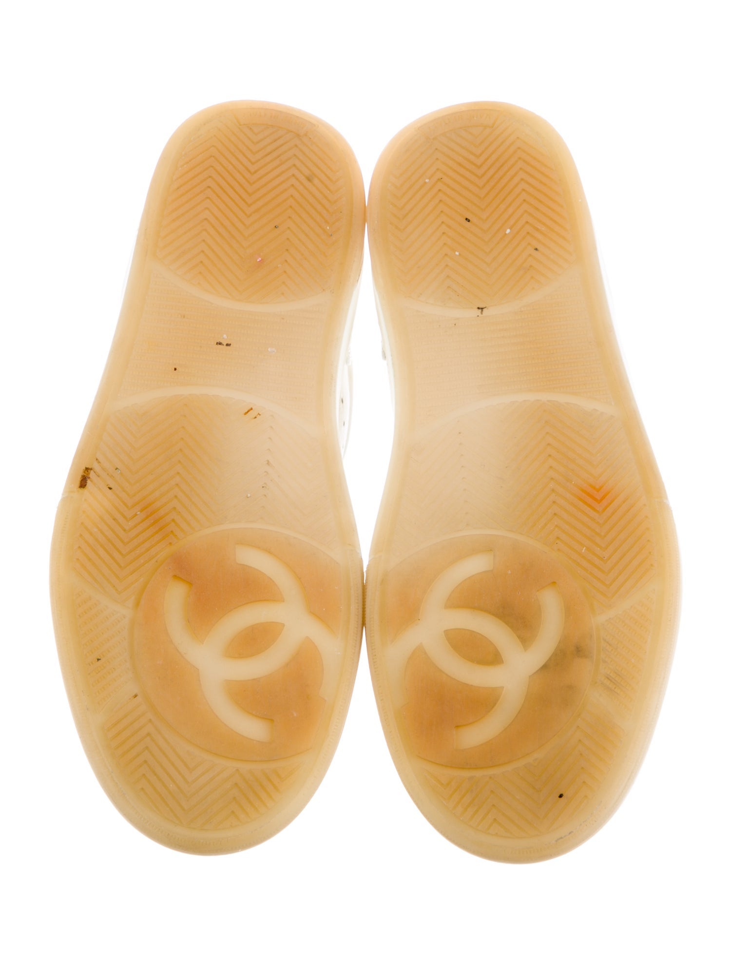 Chanel Interlocking CC Logo Leather Sneakers