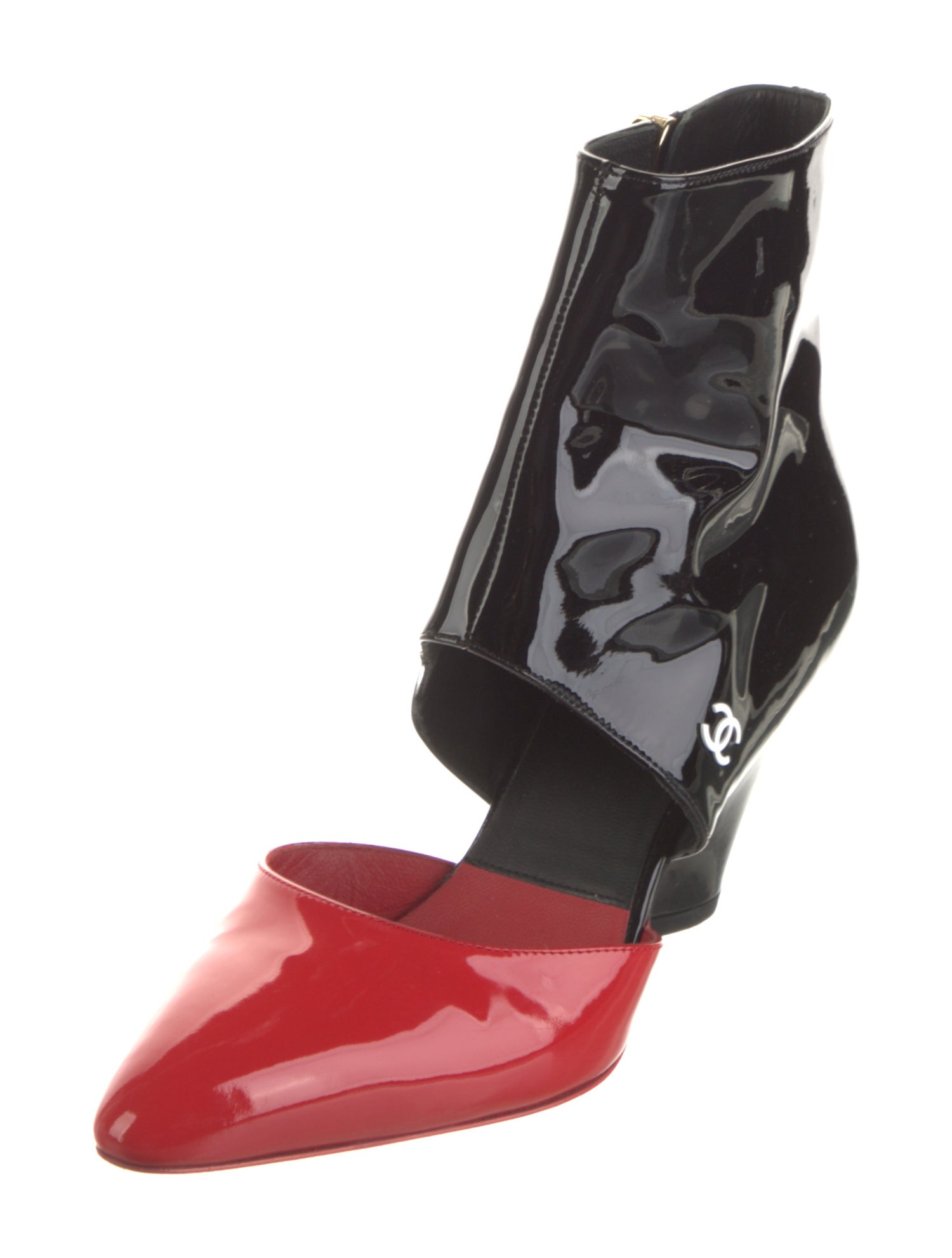 Chanel Interlocking CC Logo Patent Leather Boots