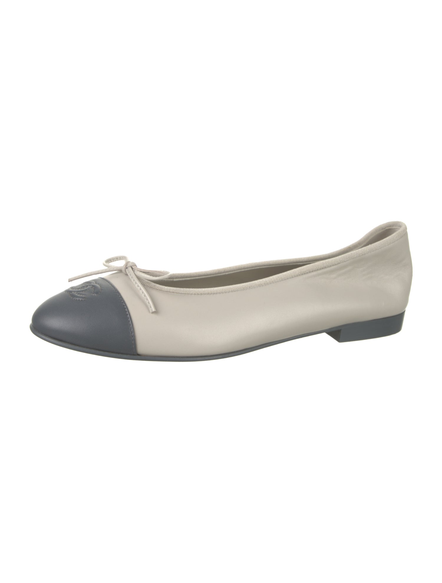 Chanel Interlocking CC Logo Lambskin Ballet Flats