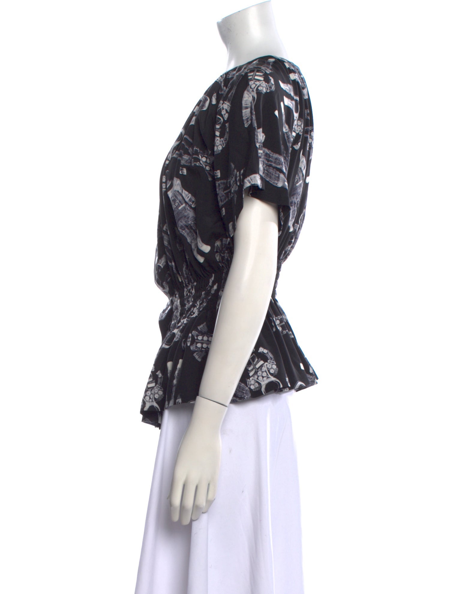 Chanel 2017 Silk Top