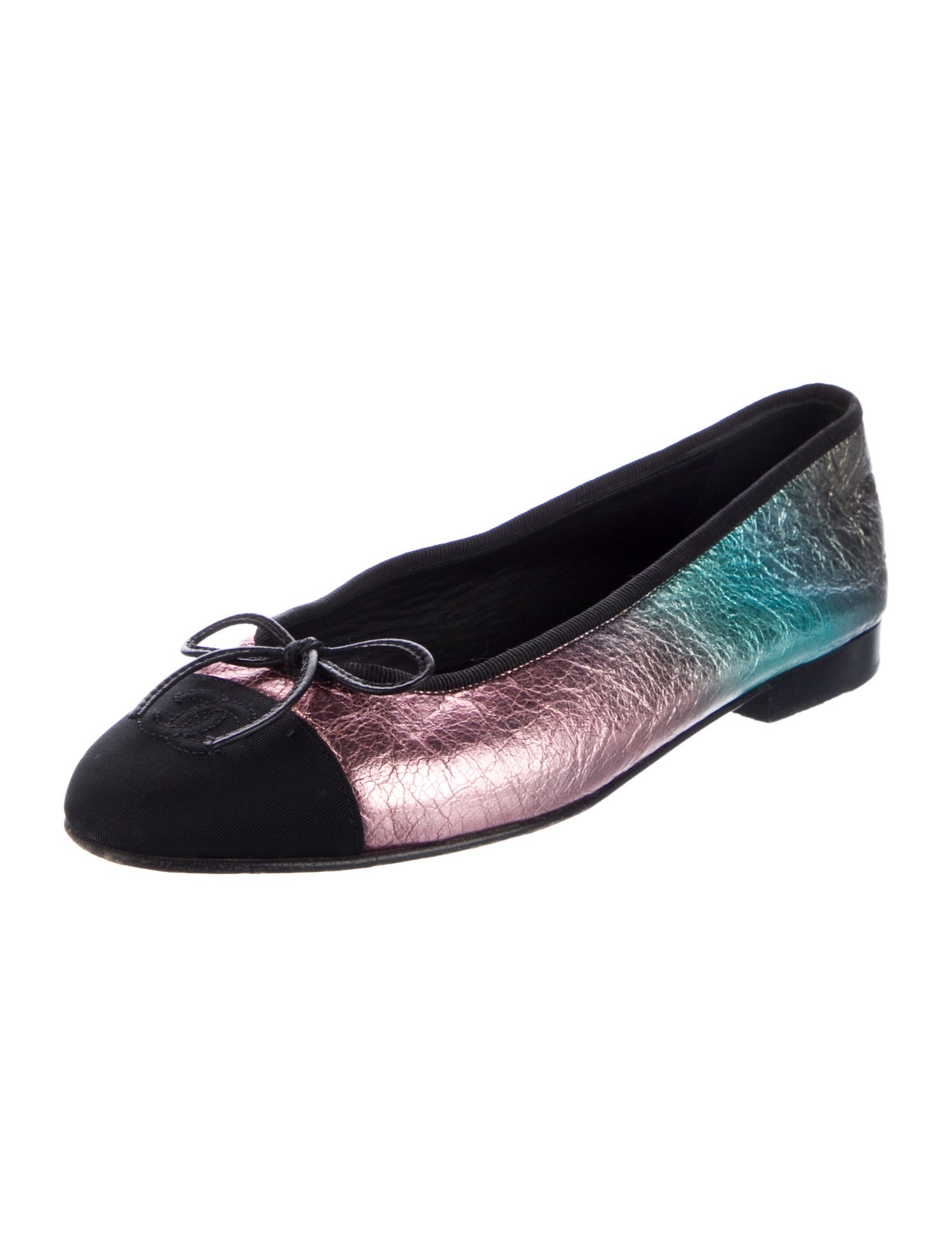 Chanel Interlocking CC Logo Leather Ballet Flats