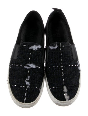 Chanel Interlocking CC Logo Tweed Sneakers