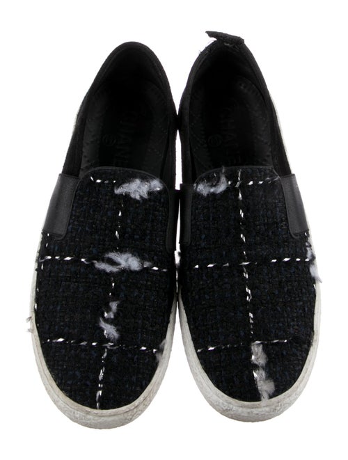 Chanel Interlocking CC Logo Tweed Sneakers